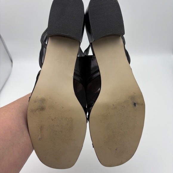 J. Renee Black Open Toe Strappy/Mesh Sandal with Elastic Heel Strap; Size 9.5 - Picture 10 of 12